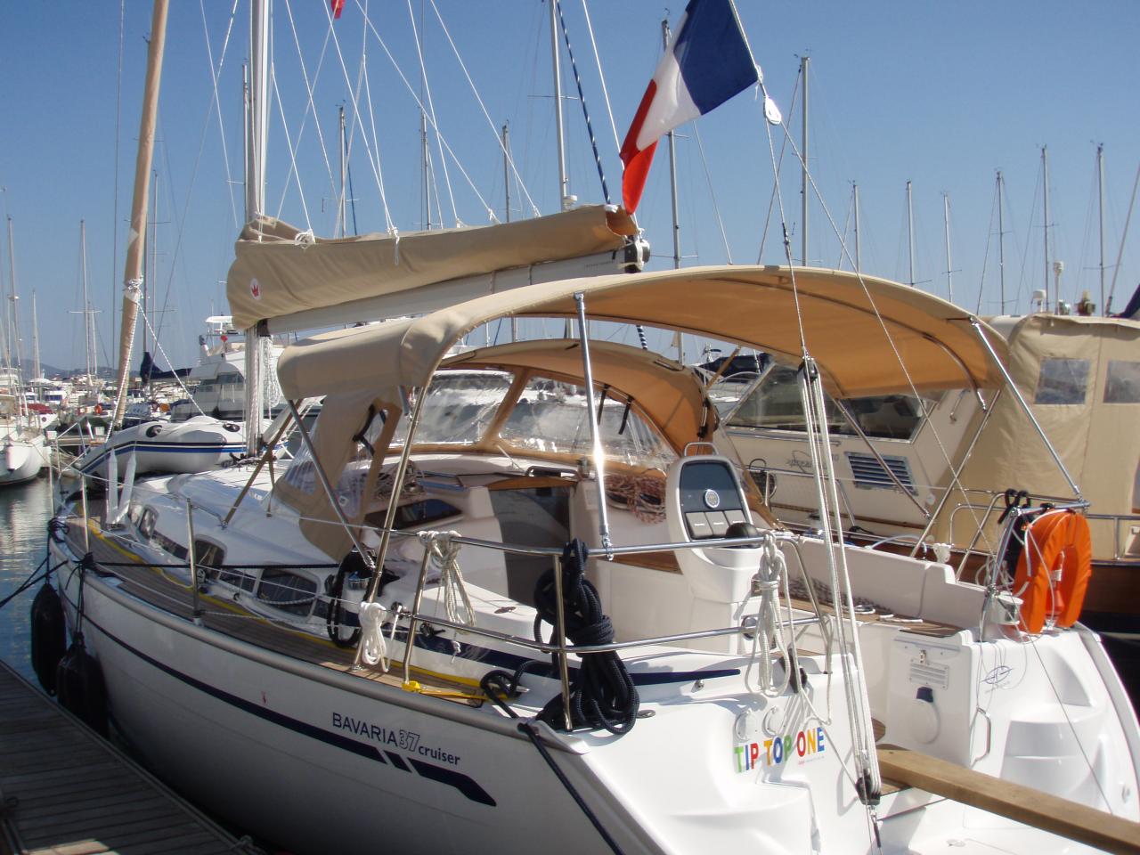 Bavaria 37 cruiser 